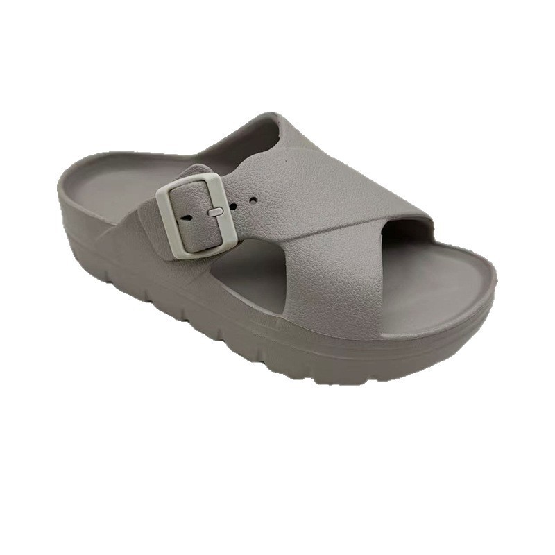 1753929429751773.jpg 雅购特拖鞋