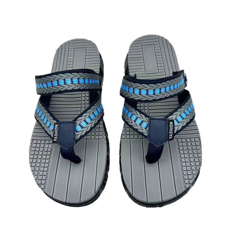 1753941772666376.jpg 雅购特拖鞋