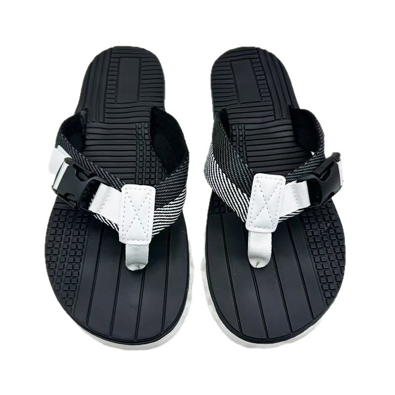 1753941892648492.jpg 雅购特拖鞋