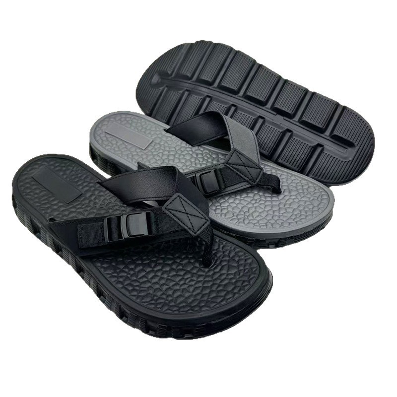 1753941985365834.jpg 雅购特拖鞋