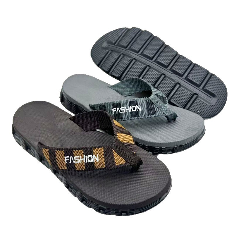 1753942167755844.jpg 雅购特拖鞋