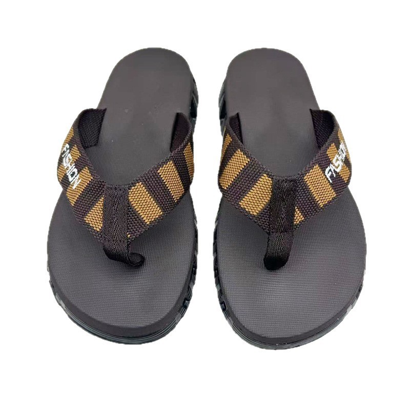 1753942175402304.jpg 雅购特拖鞋