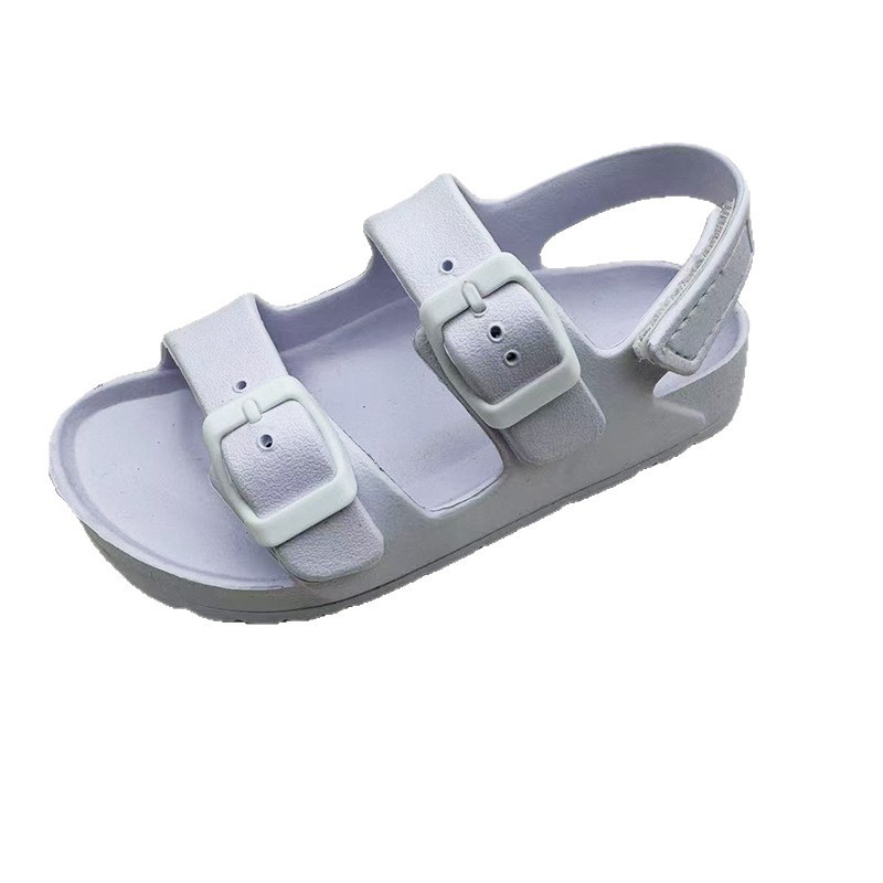 1753942289199427.jpg 雅购特拖鞋