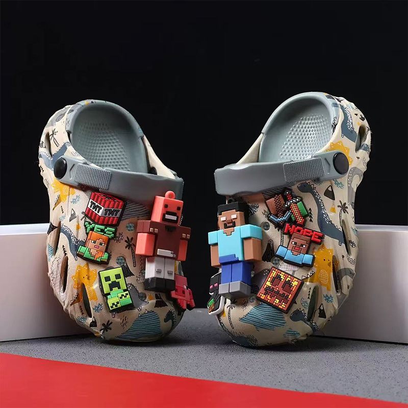 1753951901272114.jpg 雅购特拖鞋