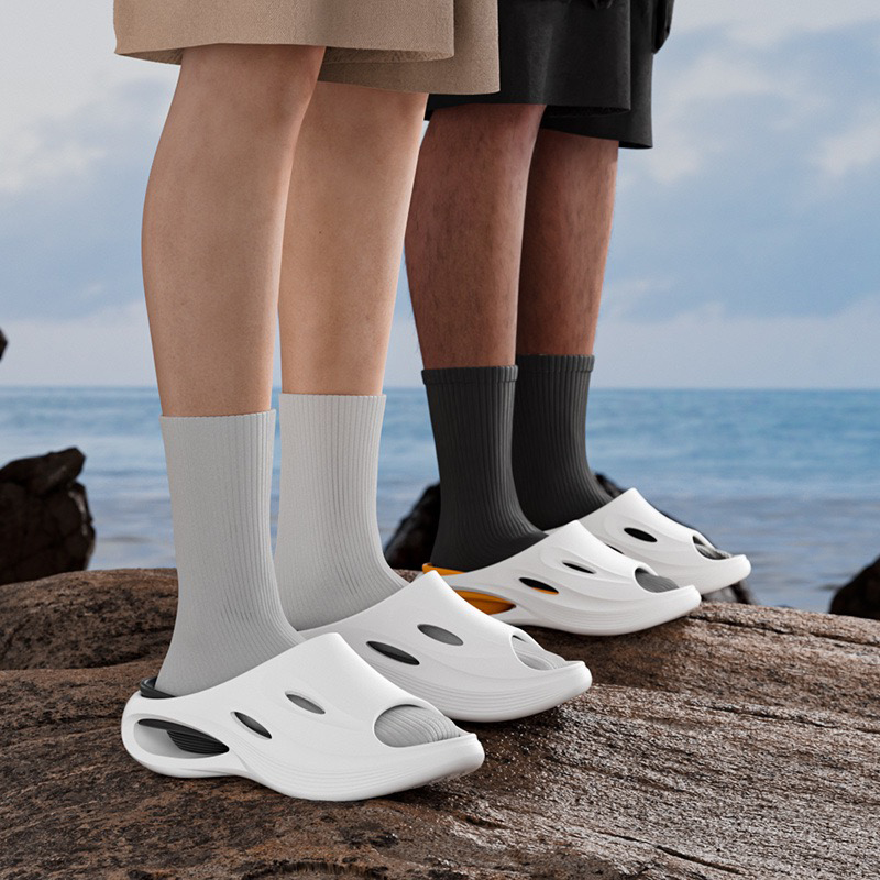 1753953347477815.jpg 雅购特拖鞋