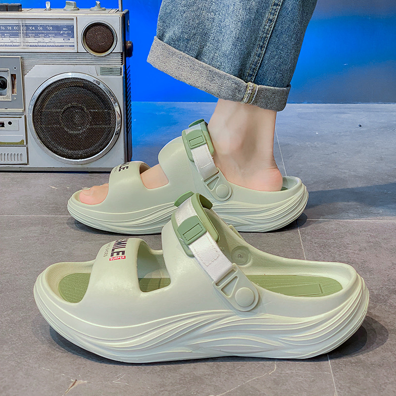 1754014177960382.jpg 雅购特拖鞋