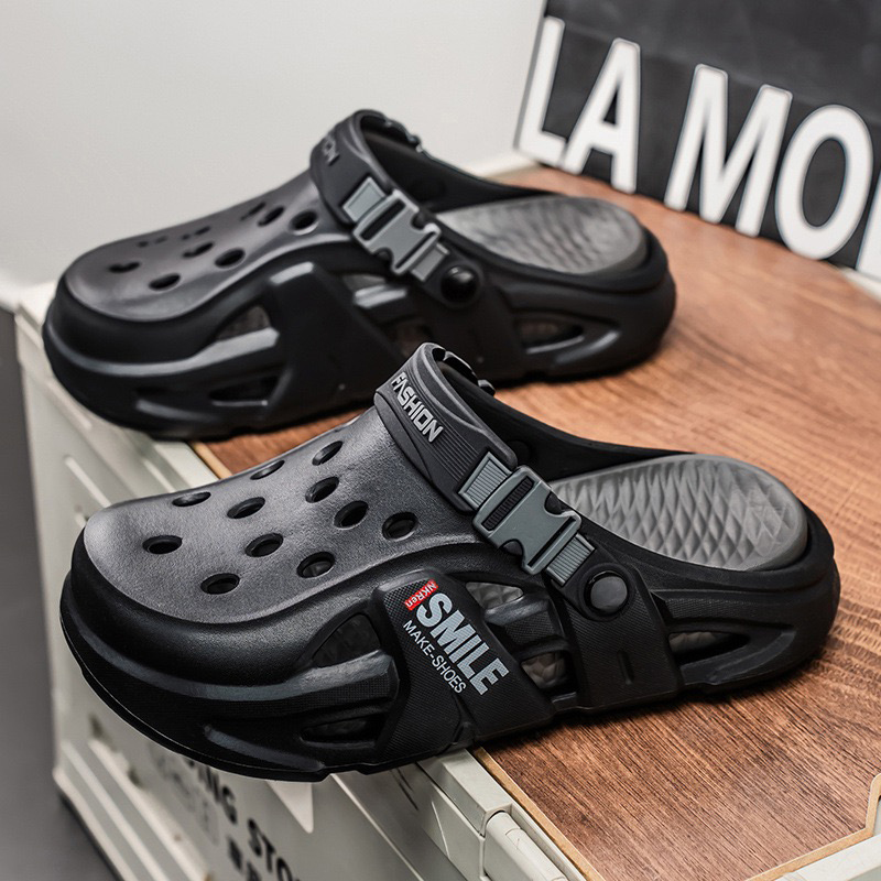 1754016932365538.jpg 雅购特拖鞋