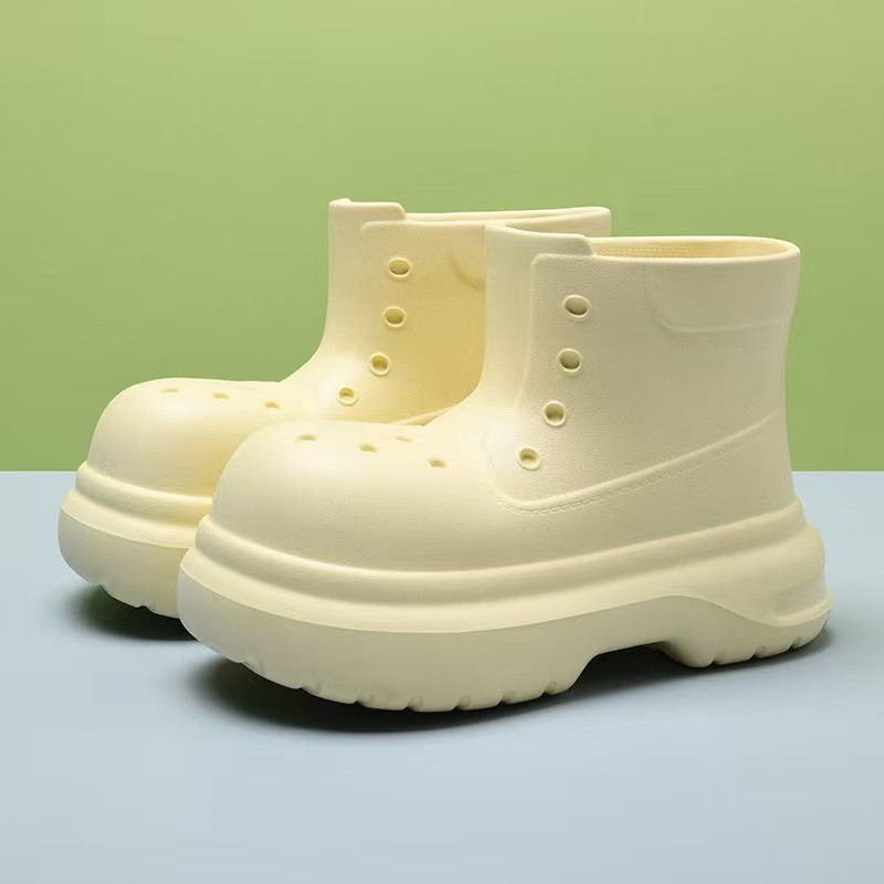 1754029475903585.jpg 雅购特拖鞋