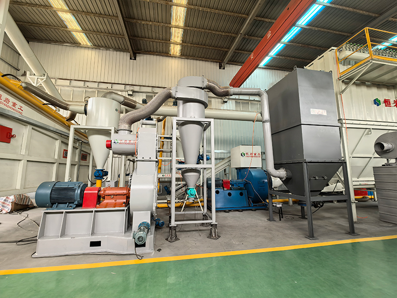 废旧锂电池拆解打粉设备 废旧锂电池拆解打粉设备