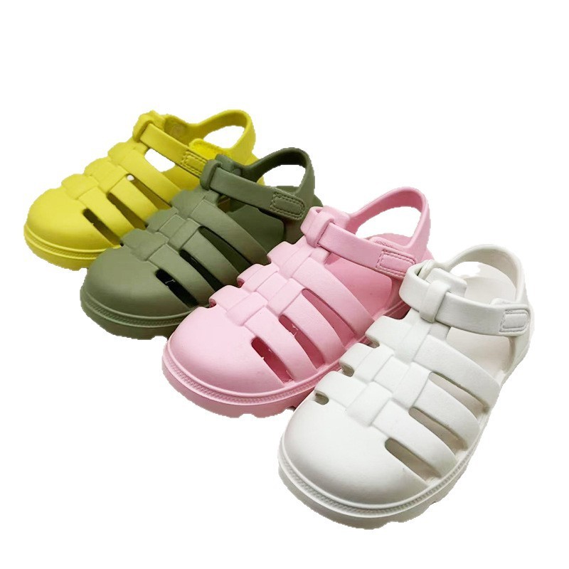 1754123496439930.jpg 雅购特拖鞋