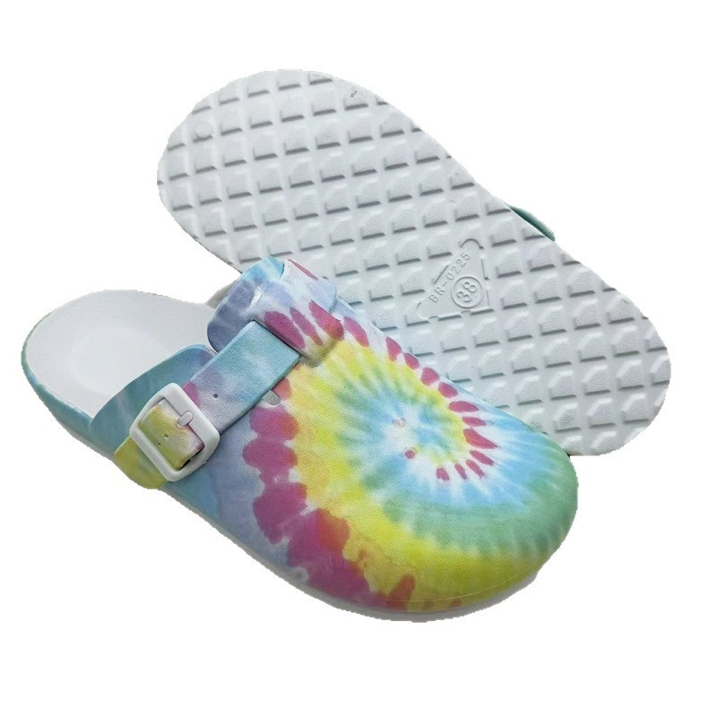 1754126685158663.jpg 雅购特拖鞋