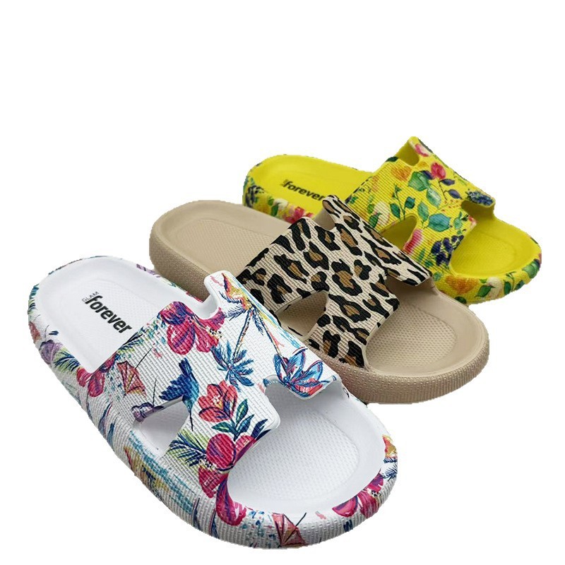 1754128575266755.jpg 雅购特拖鞋