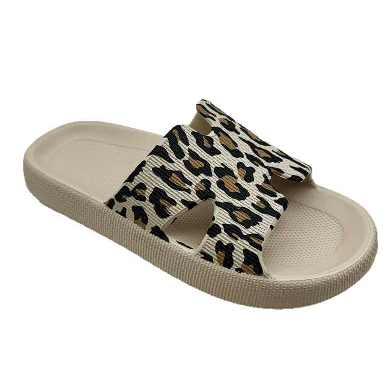 1754128575913274.jpg 雅购特拖鞋