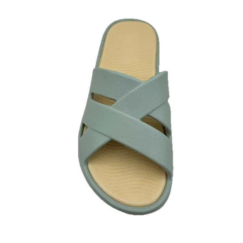 1754270397593186.jpg 雅购特拖鞋