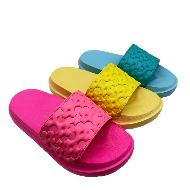 1754272988173453.jpg 雅购特拖鞋