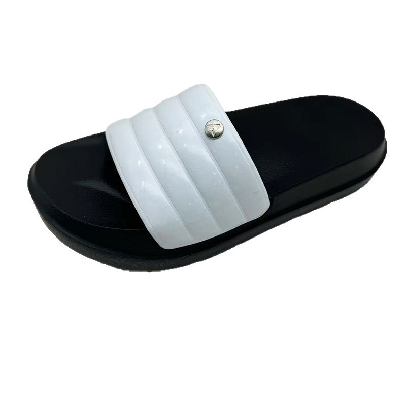 1754273234867485.jpg 雅购特拖鞋