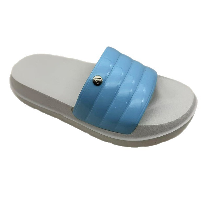 1754273243599149.jpg 雅购特拖鞋