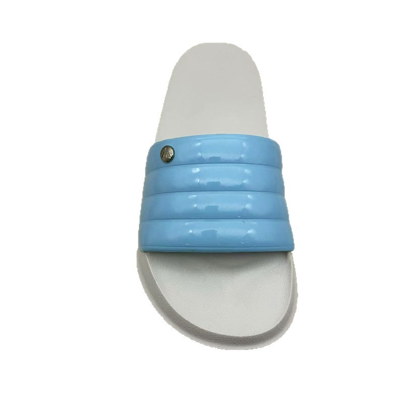 1754273243941145.jpg 雅购特拖鞋