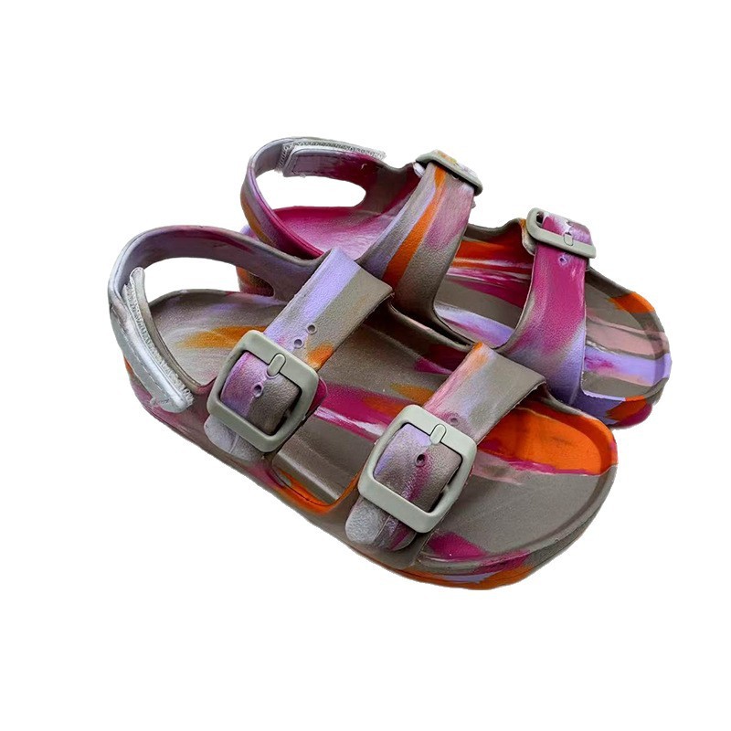 1754276586521827.jpg 雅购特拖鞋