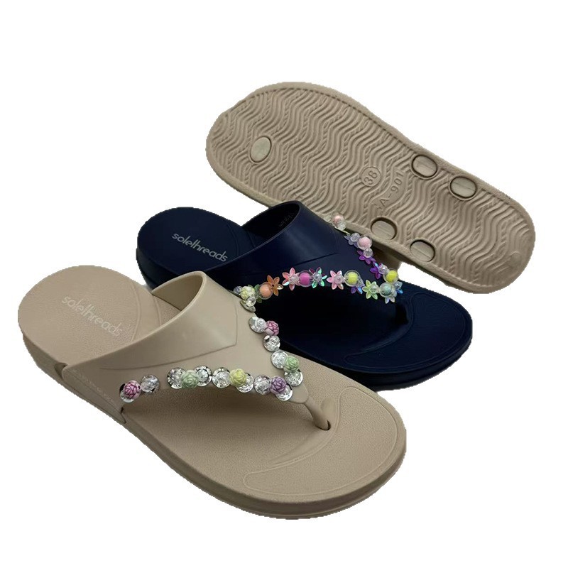 1754276708949829.jpg 雅购特拖鞋