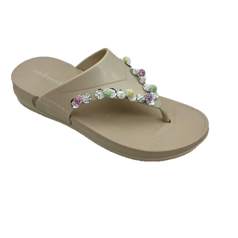 1754276715283794.jpg 雅购特拖鞋