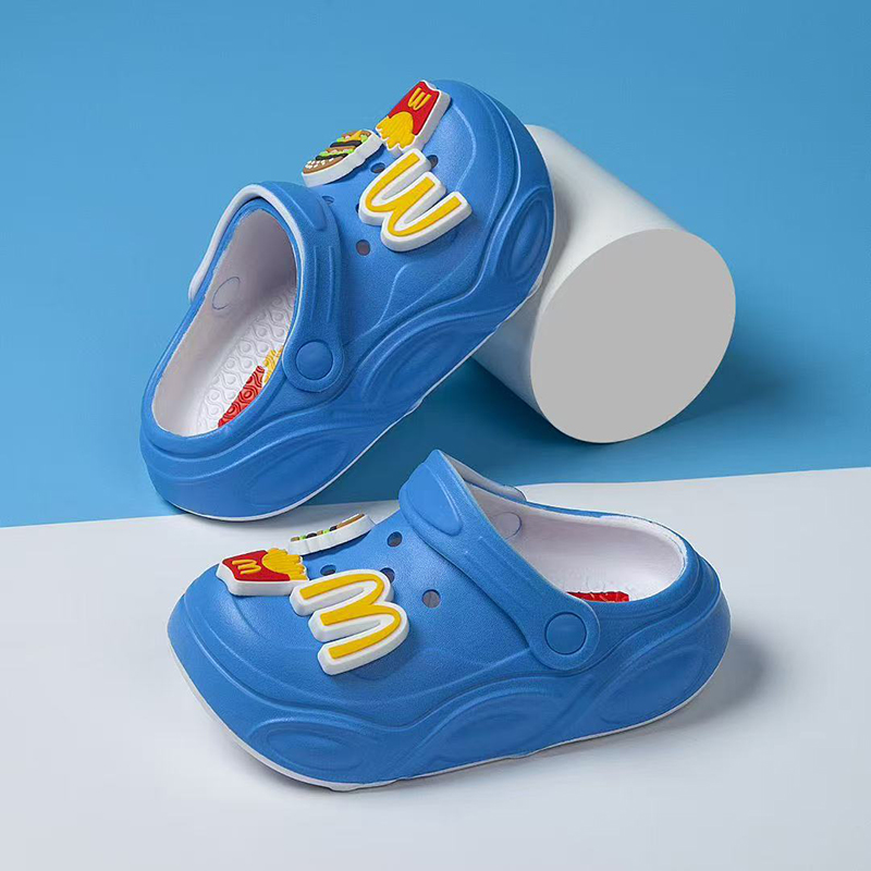 1754279921534310.jpg 雅购特拖鞋