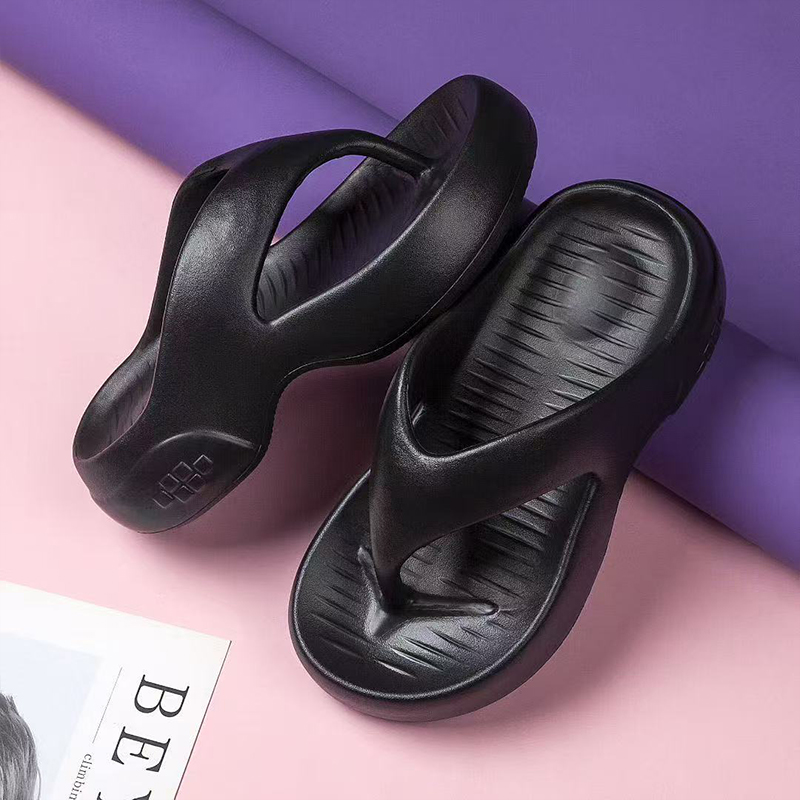 1754286588718823.jpg 雅购特拖鞋