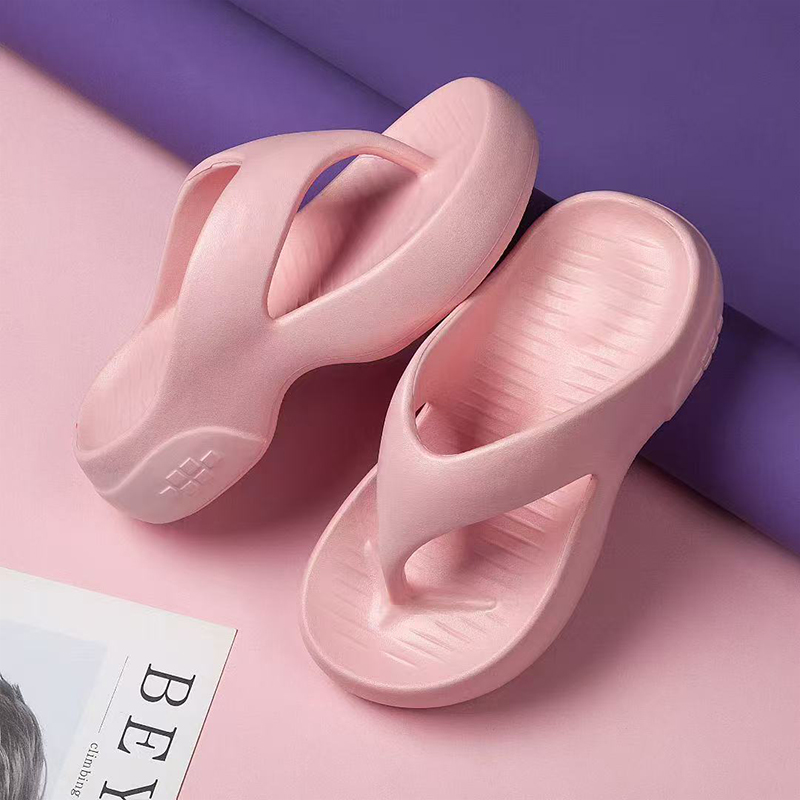 1754286588856082.jpg 雅购特拖鞋