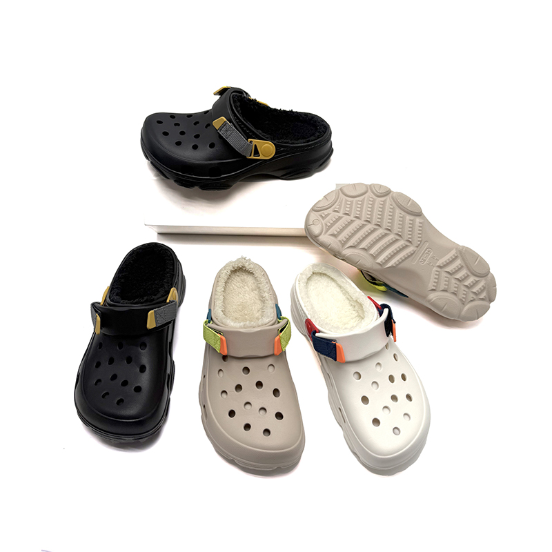 1754287771919292.jpg 雅购特拖鞋