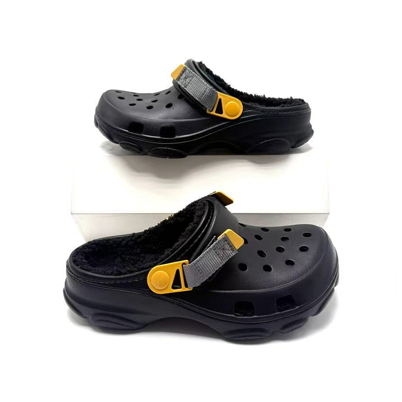 1754287787611295.jpg 雅购特拖鞋