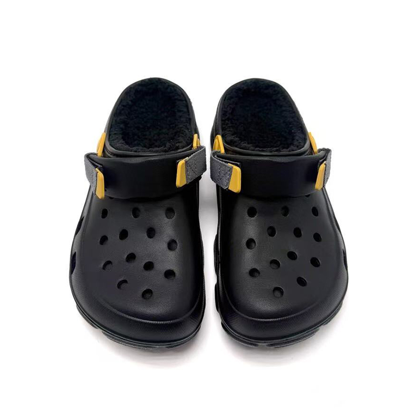 1754287787789494.jpg 雅购特拖鞋