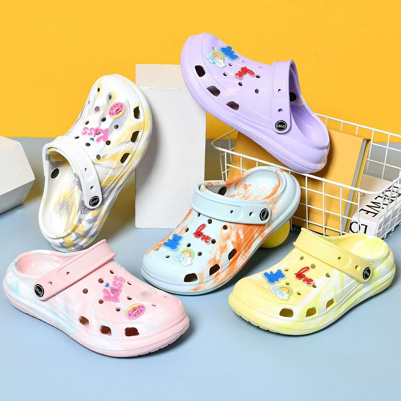 1754296147987018.jpg 雅购特拖鞋