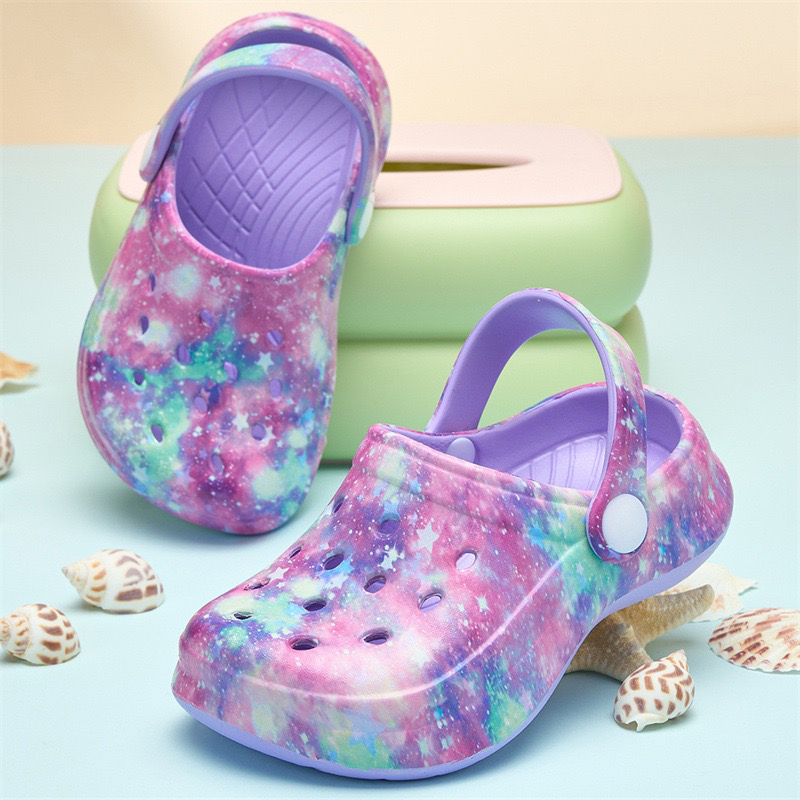 1754298665907199.jpg 雅购特拖鞋