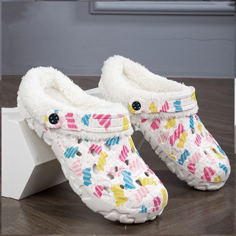 1754300478858908.jpg 雅购特拖鞋