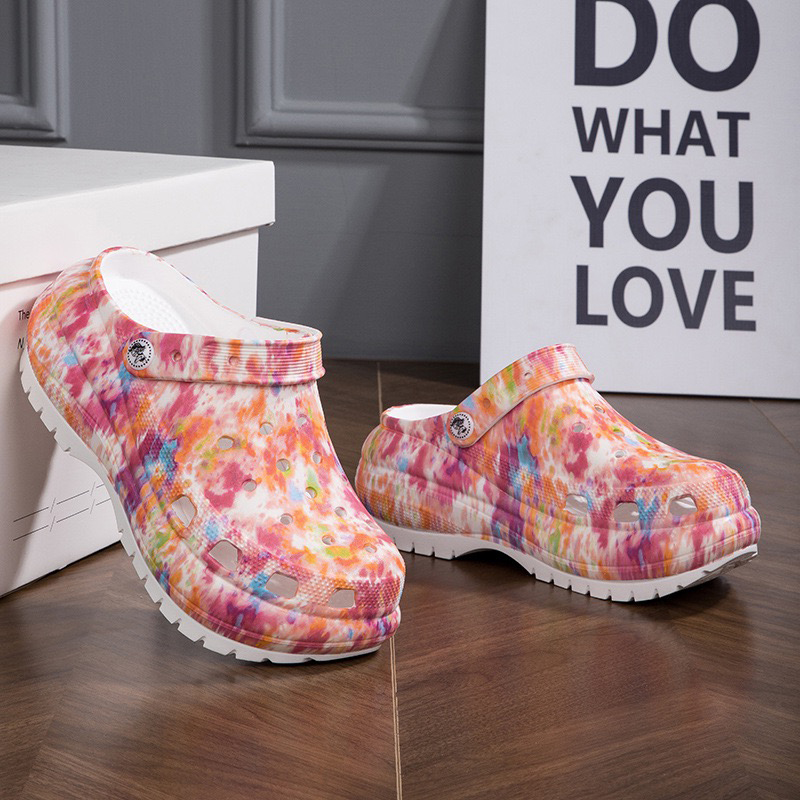 1754301327775556.jpg 雅购特拖鞋