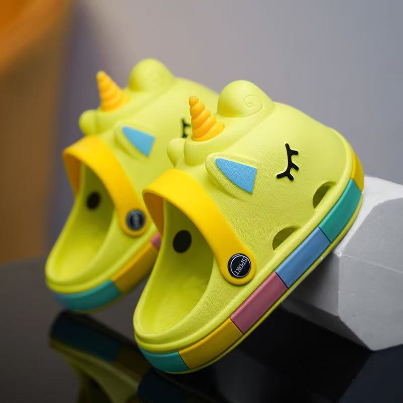 1754355108616995.jpg 雅购特拖鞋