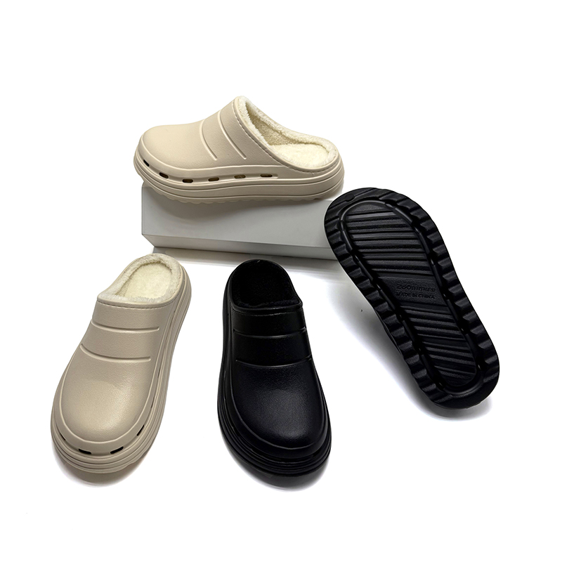 1754357605298374.jpg 雅购特拖鞋