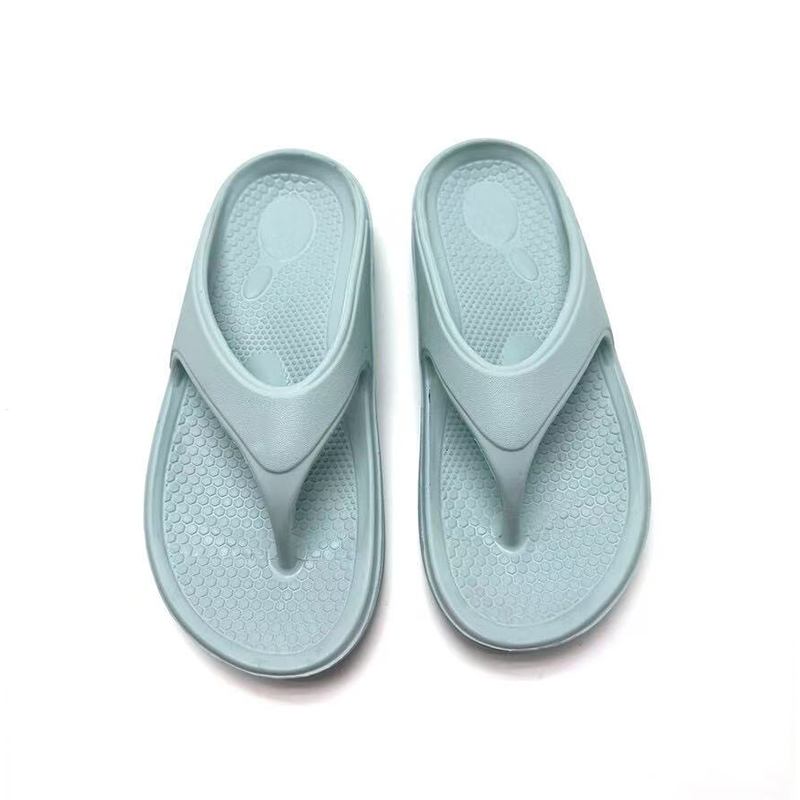 1754357887473083.jpg 雅购特拖鞋