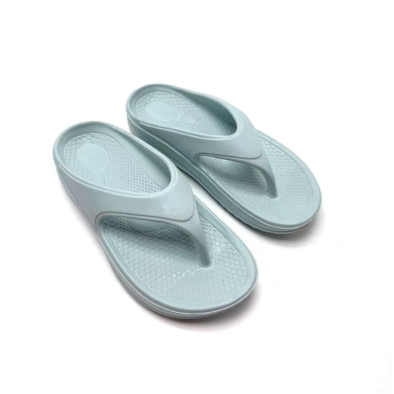 1754357887780240.jpg 雅购特拖鞋