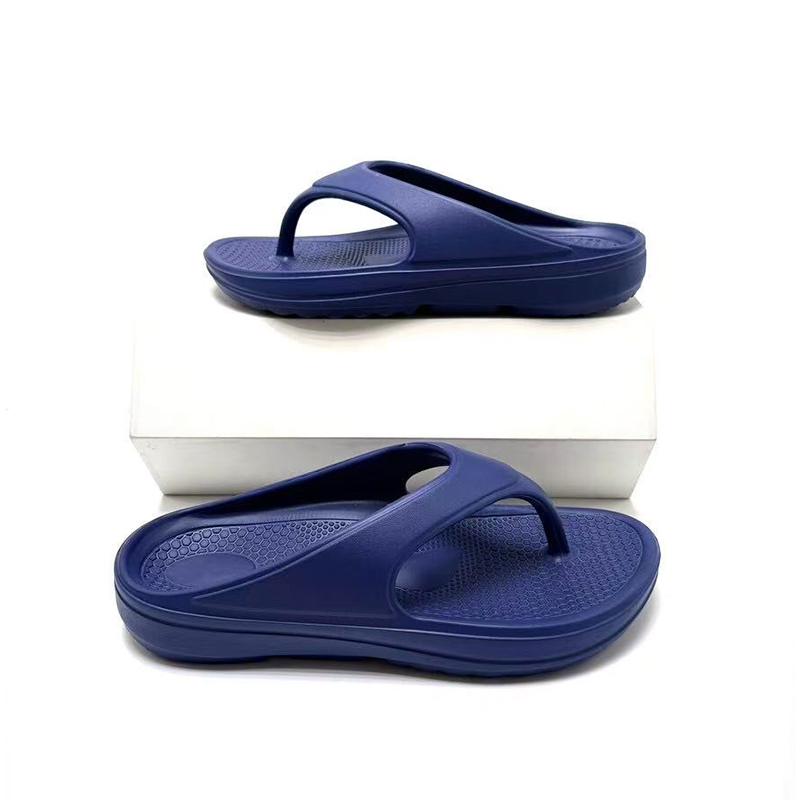 1754357897922113.jpg 雅购特拖鞋