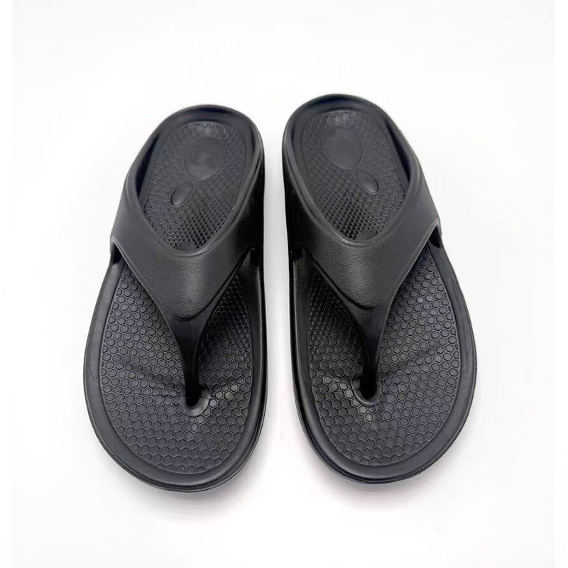 1754357910232367.jpg 雅购特拖鞋