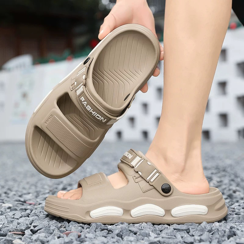 1754374094199106.jpg 雅购特拖鞋