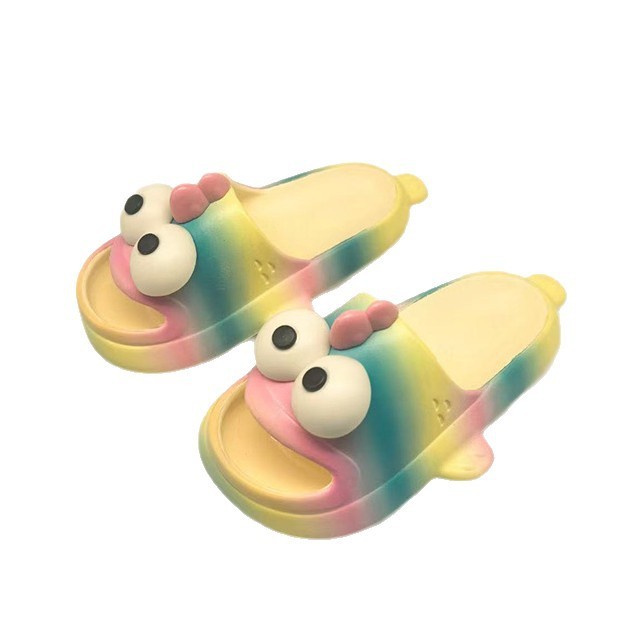 雅购特拖鞋