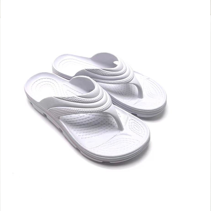 雅购特拖鞋