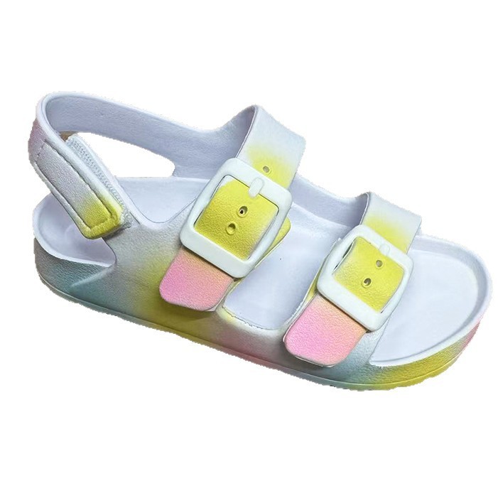 1754614991271709.jpg 雅购特拖鞋