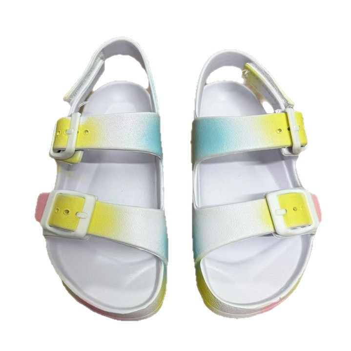 1754614991624423.jpg 雅购特拖鞋