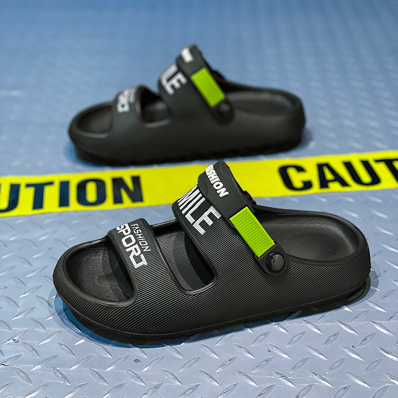 1754618259177670.jpg 雅购特拖鞋