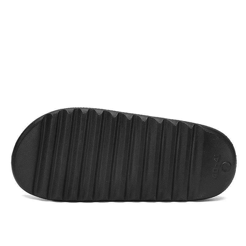 1754618294209856.jpg 雅购特拖鞋