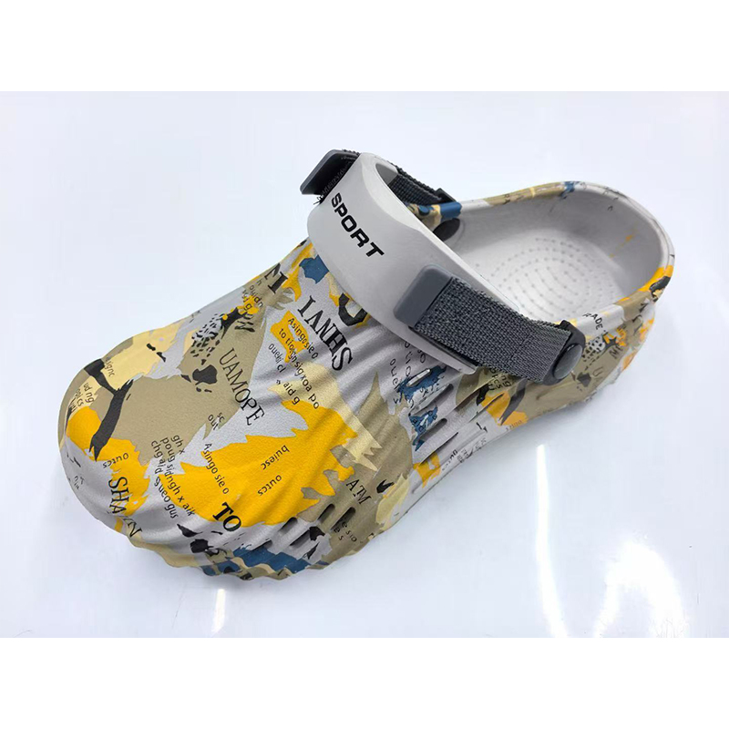 1754622884328745.jpg 雅购特拖鞋