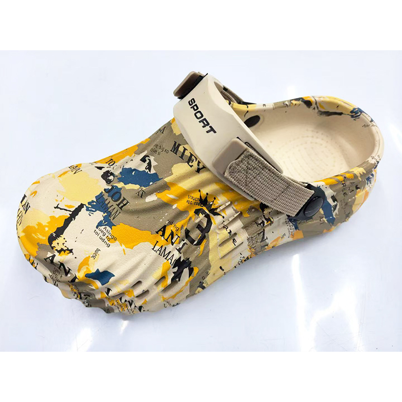 1754622884368932.jpg 雅购特拖鞋